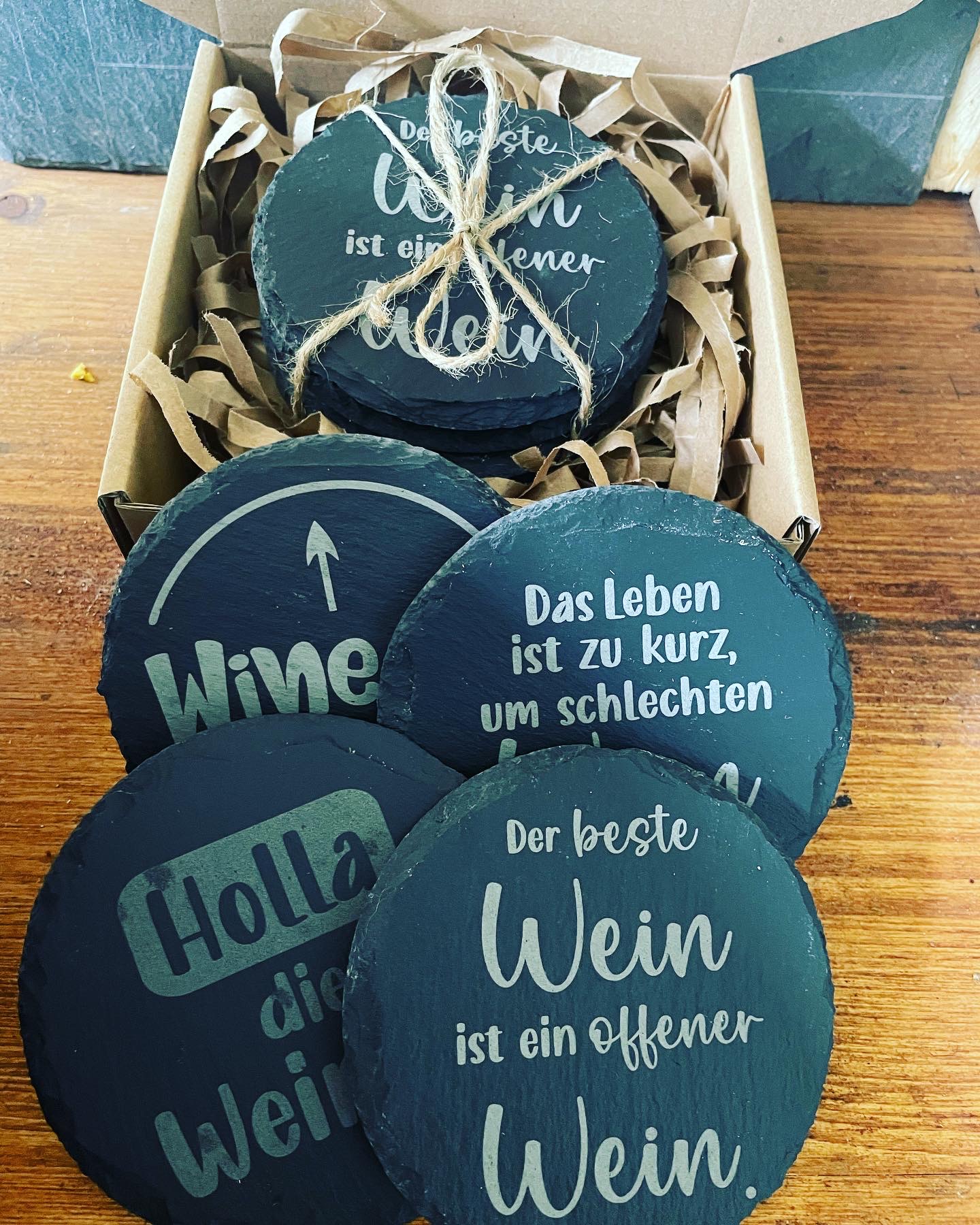 Lasergravierte Schiefer Untersetzer, mit Sprüchen wie 