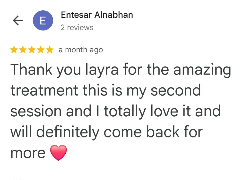 Google review for Ivory Aesthetics Clinic
