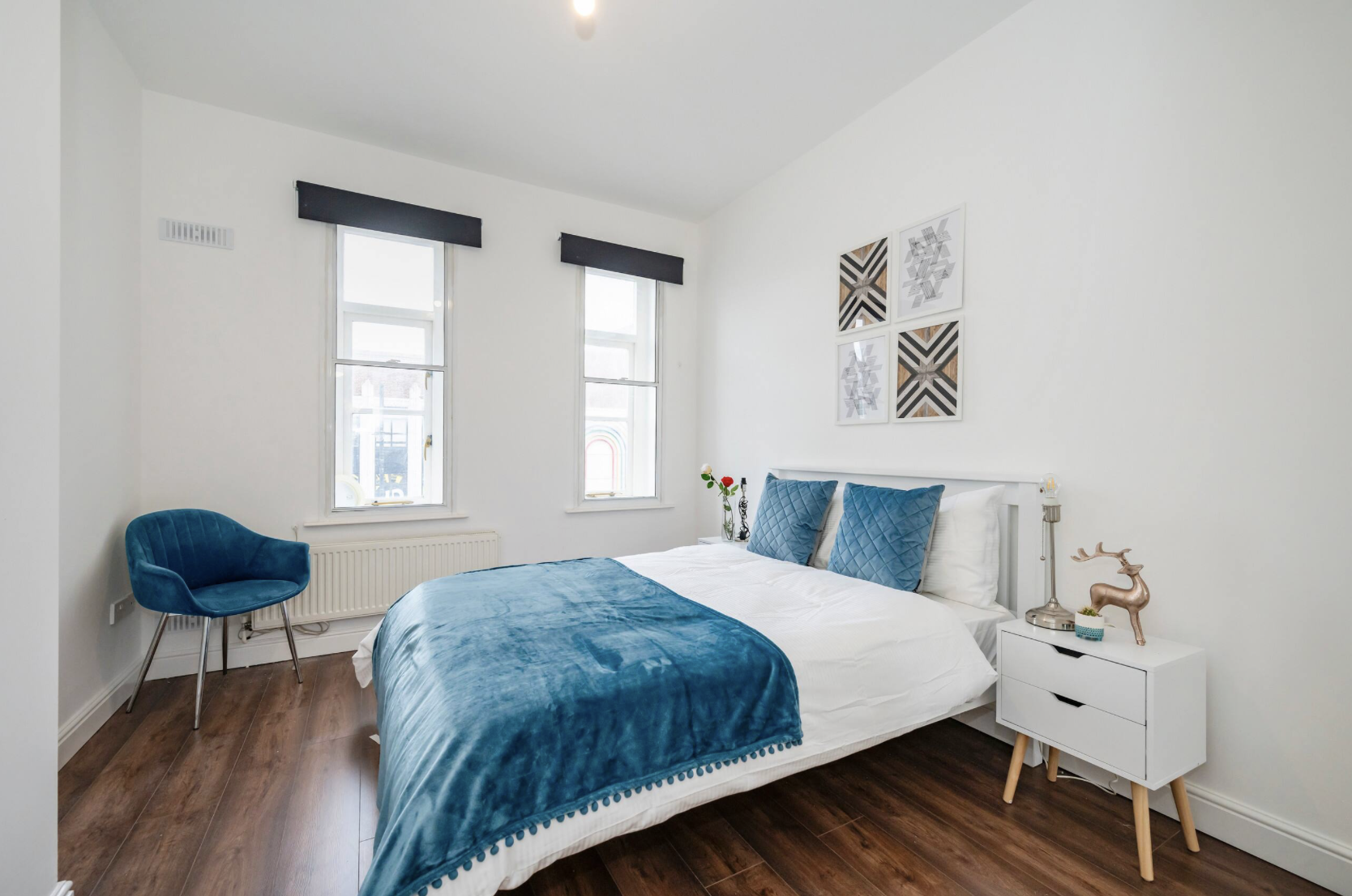 2 Bernays Grove bedroom