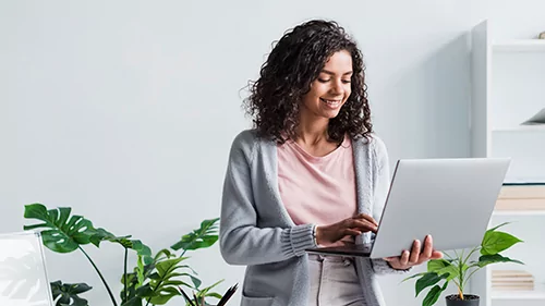 Collaborateur RH utilisant ProDIP