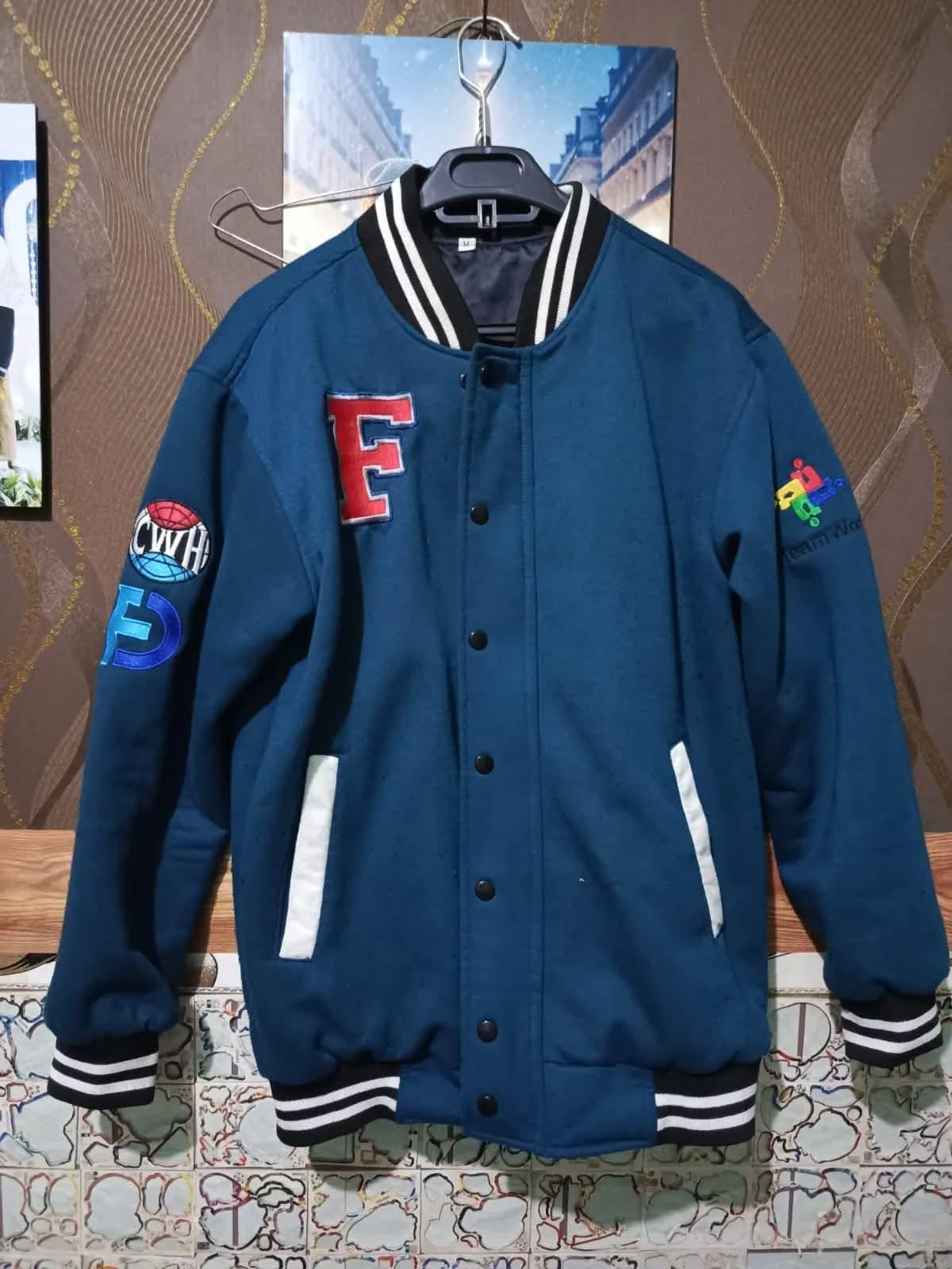 Contoh Jaket Varsity