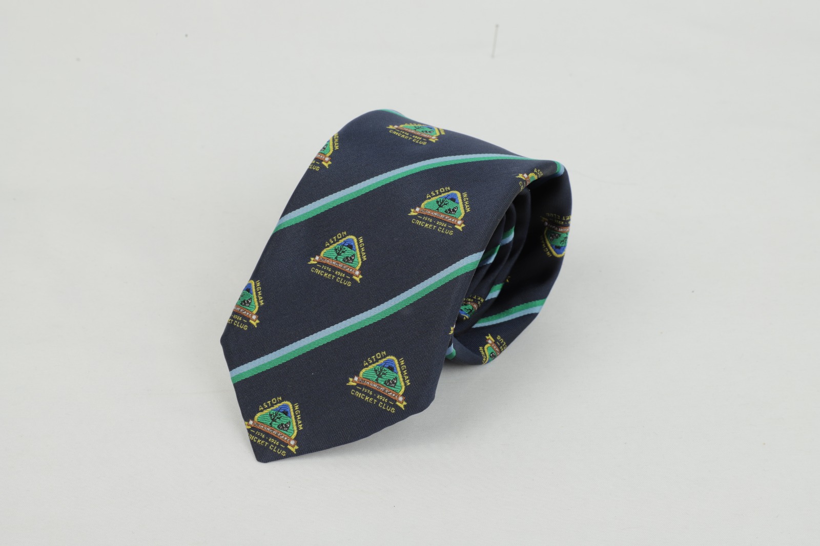 Custom tie