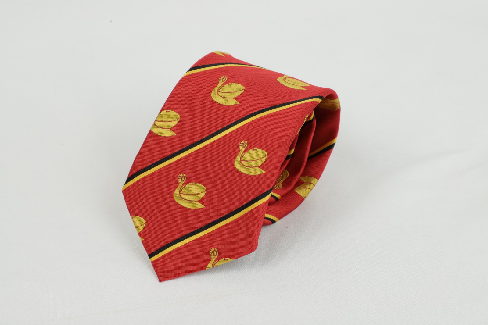 Custom tie
