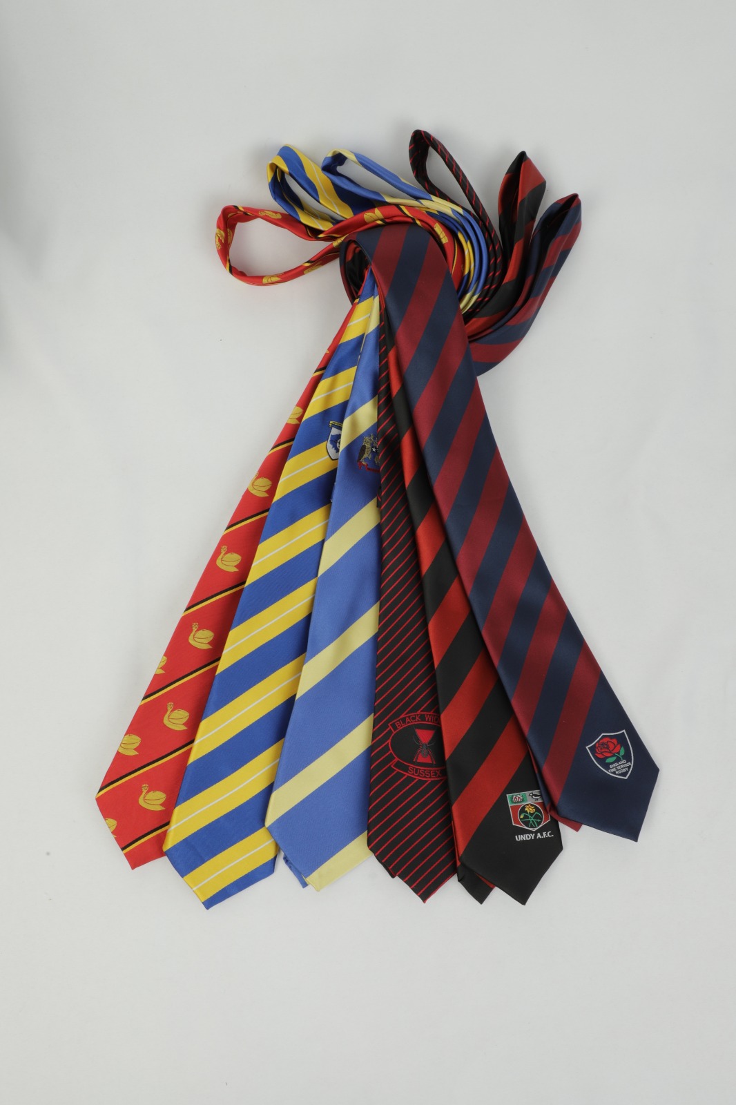 Custom tie