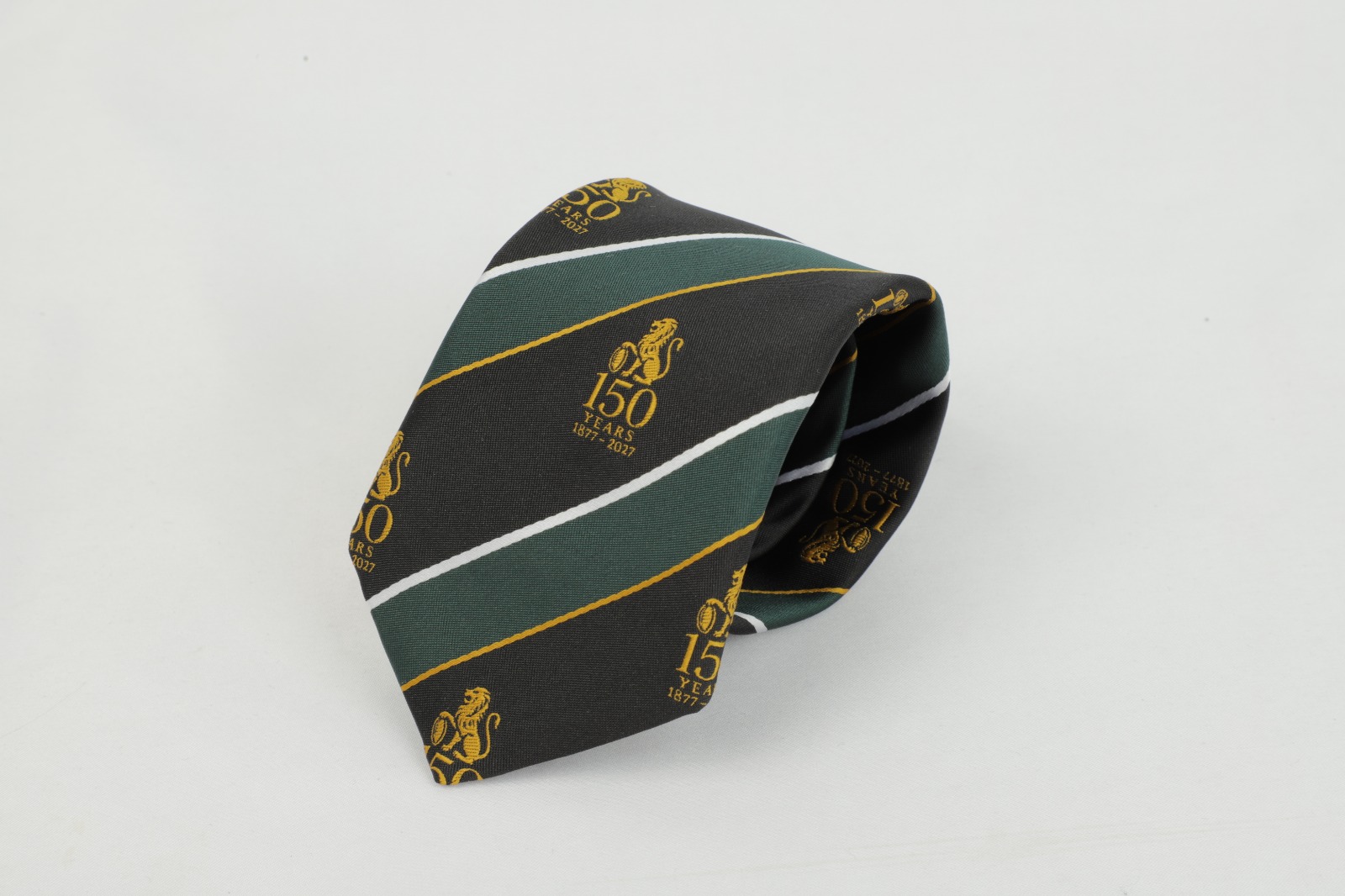 Custom tie