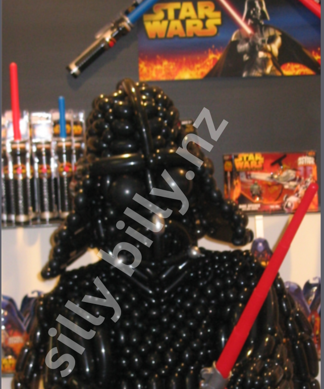 Darth Vader balloon sculpture