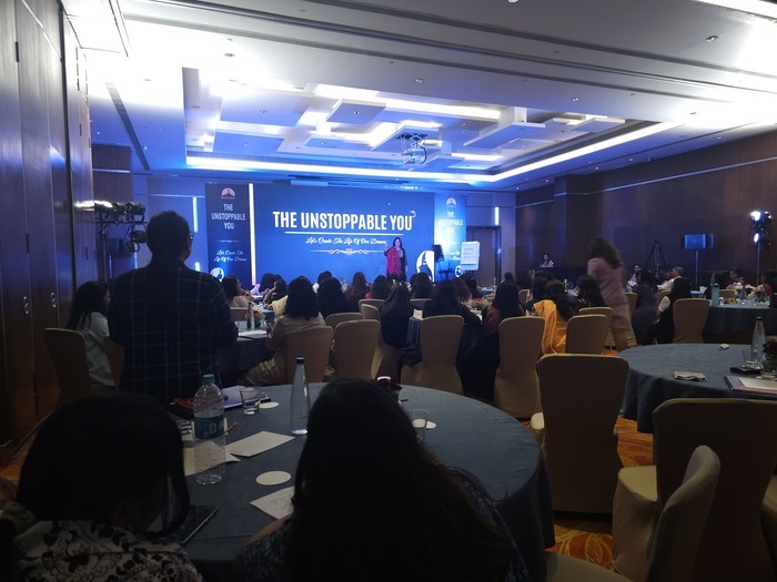 Shruti Chaudhary live event stage audience
