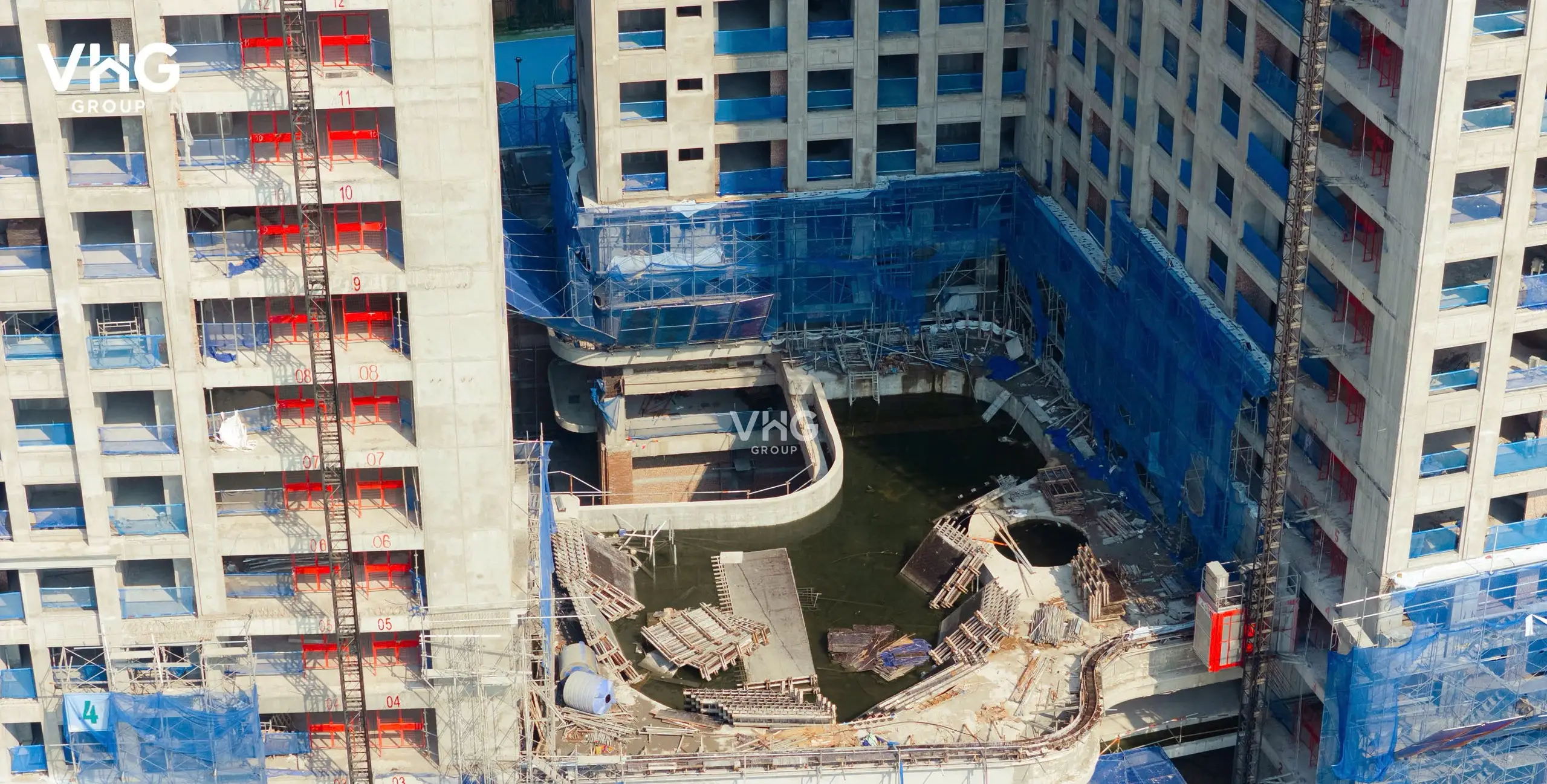 Tiến độ móng