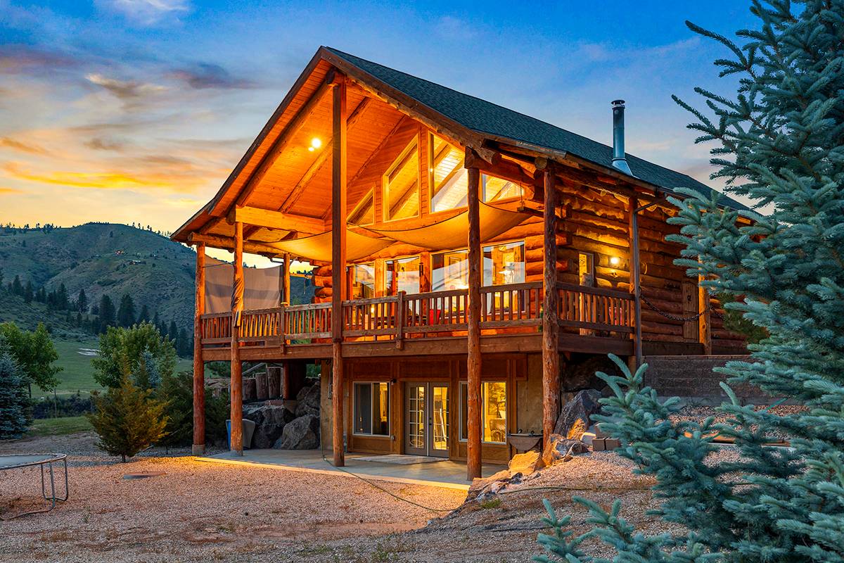 15 Rim Canyon Lane, Boise, ID 83716